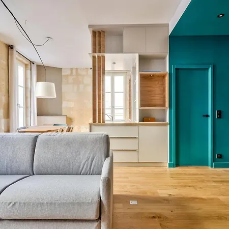 Lovely Apartment *